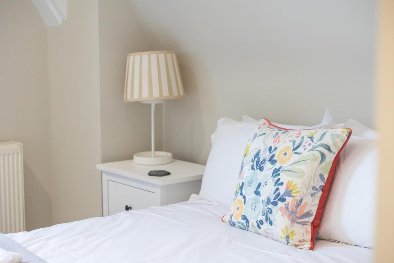 Апартаменты Spacious 3Br Victorian Cheltenham Loft Flat In Cotswolds - Free Parking Экстерьер фото