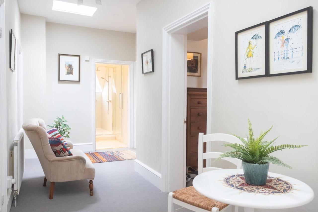 Апартаменты Spacious 3Br Victorian Cheltenham Loft Flat In Cotswolds - Free Parking Экстерьер фото